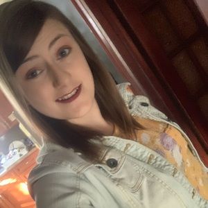 Meet your Posher, Bailey